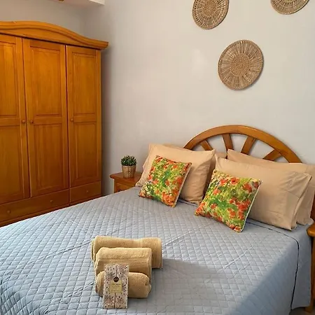 Apartment 1 Min To And Marina